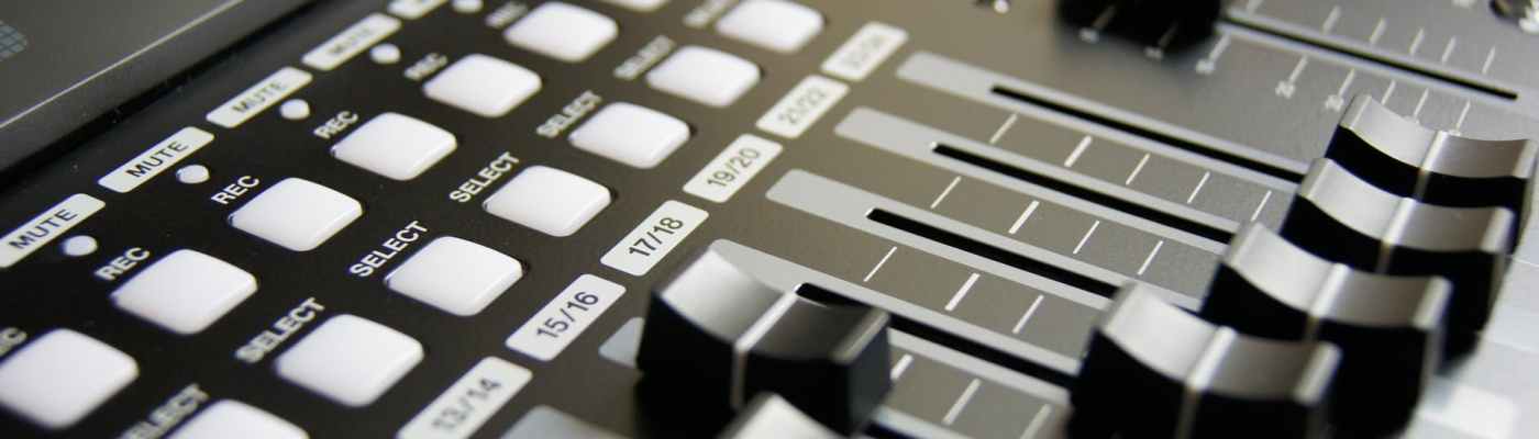 black disc jockey music pad